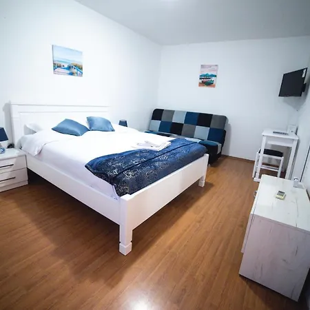 For-A Apartmani Bečići Exterior photo