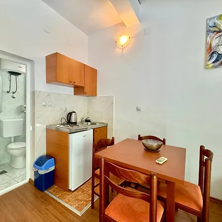 For-A Apartmani Bečići Exterior photo