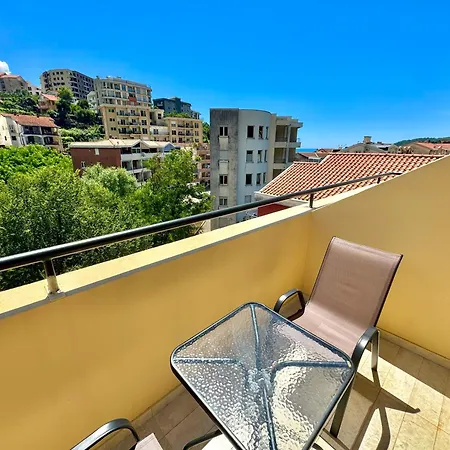 For-A Apartmani Bečići Exterior photo