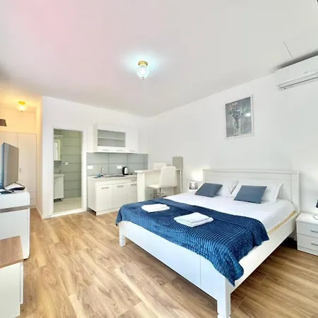 For-A Apartmani Bečići Exterior photo