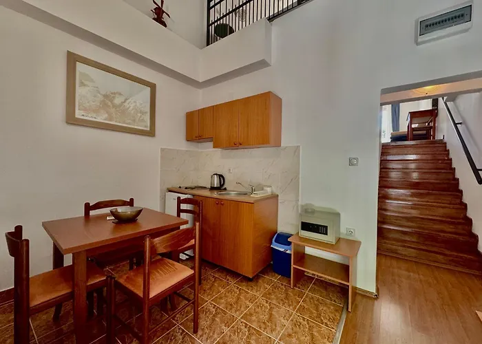For-A Apartmani