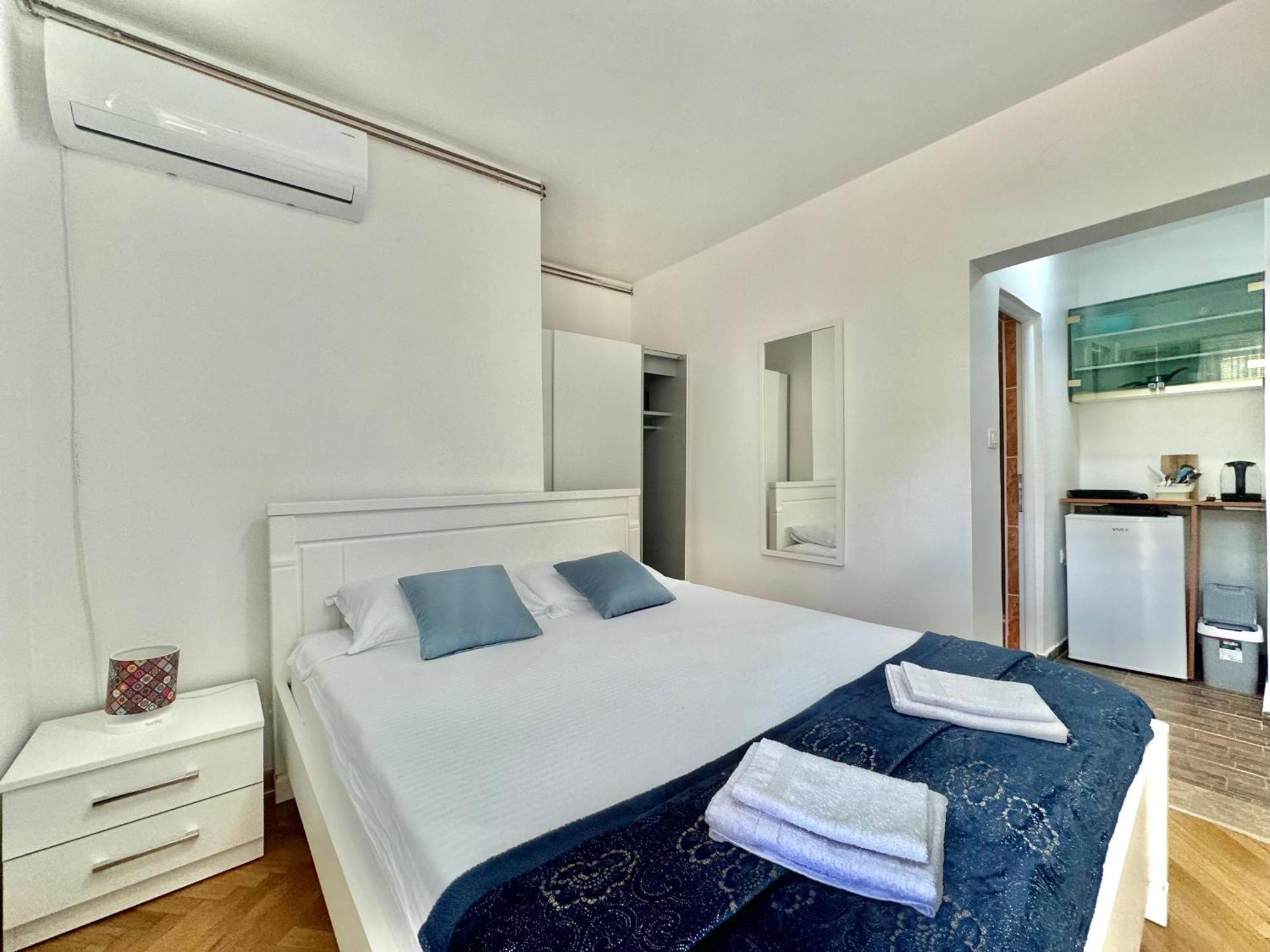For-a Apartment Bečići