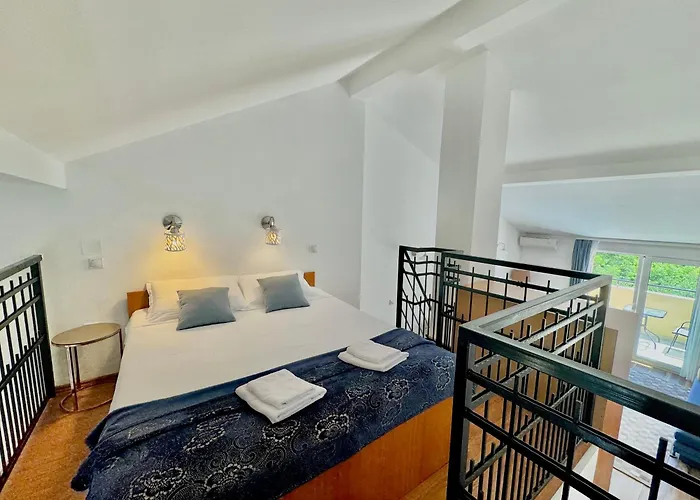 For-A Apartmani